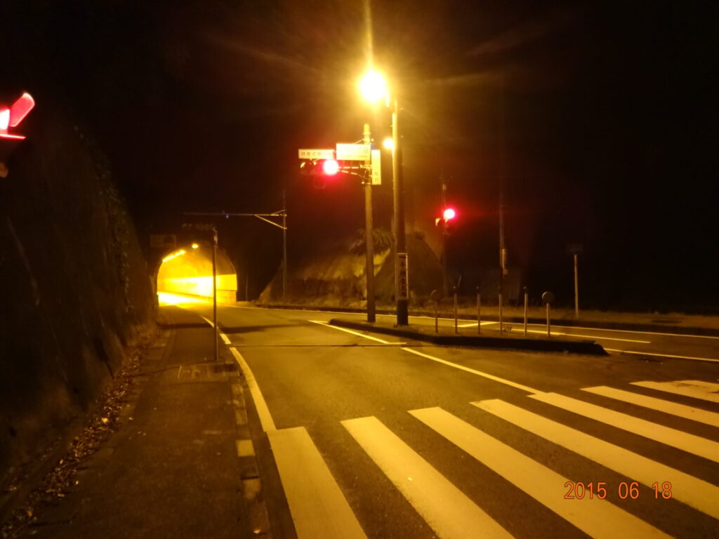 小坪トンネル（小坪隧道）付近の現地写真